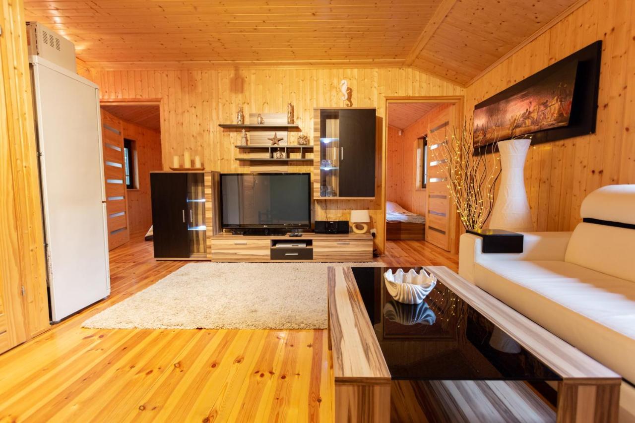 Skarb Baltyku Appartement Debina  Buitenkant foto