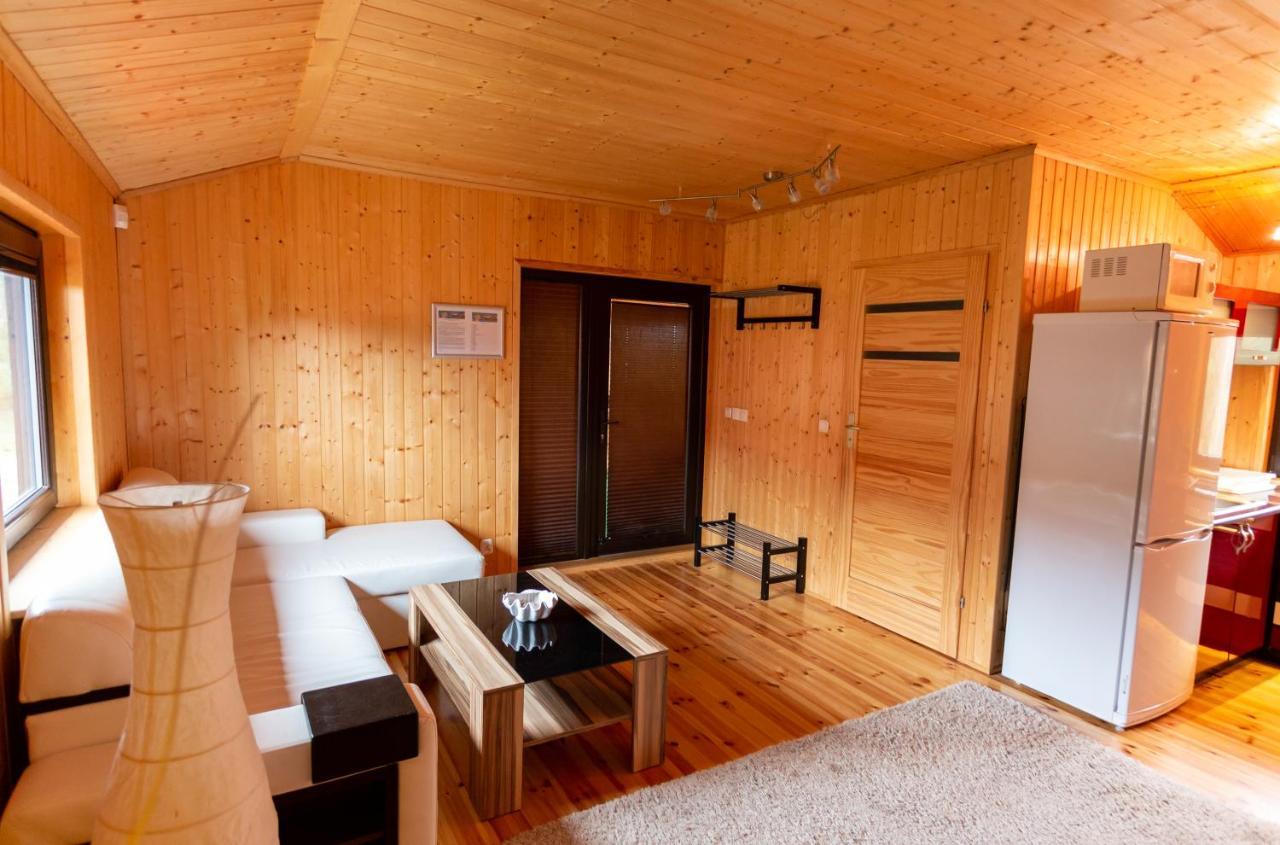 Skarb Baltyku Appartement Debina  Buitenkant foto